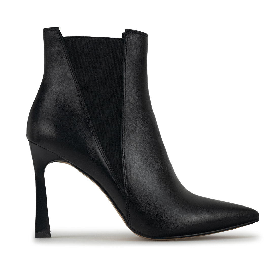Aitana - Botines de Piel Negro | Davenia