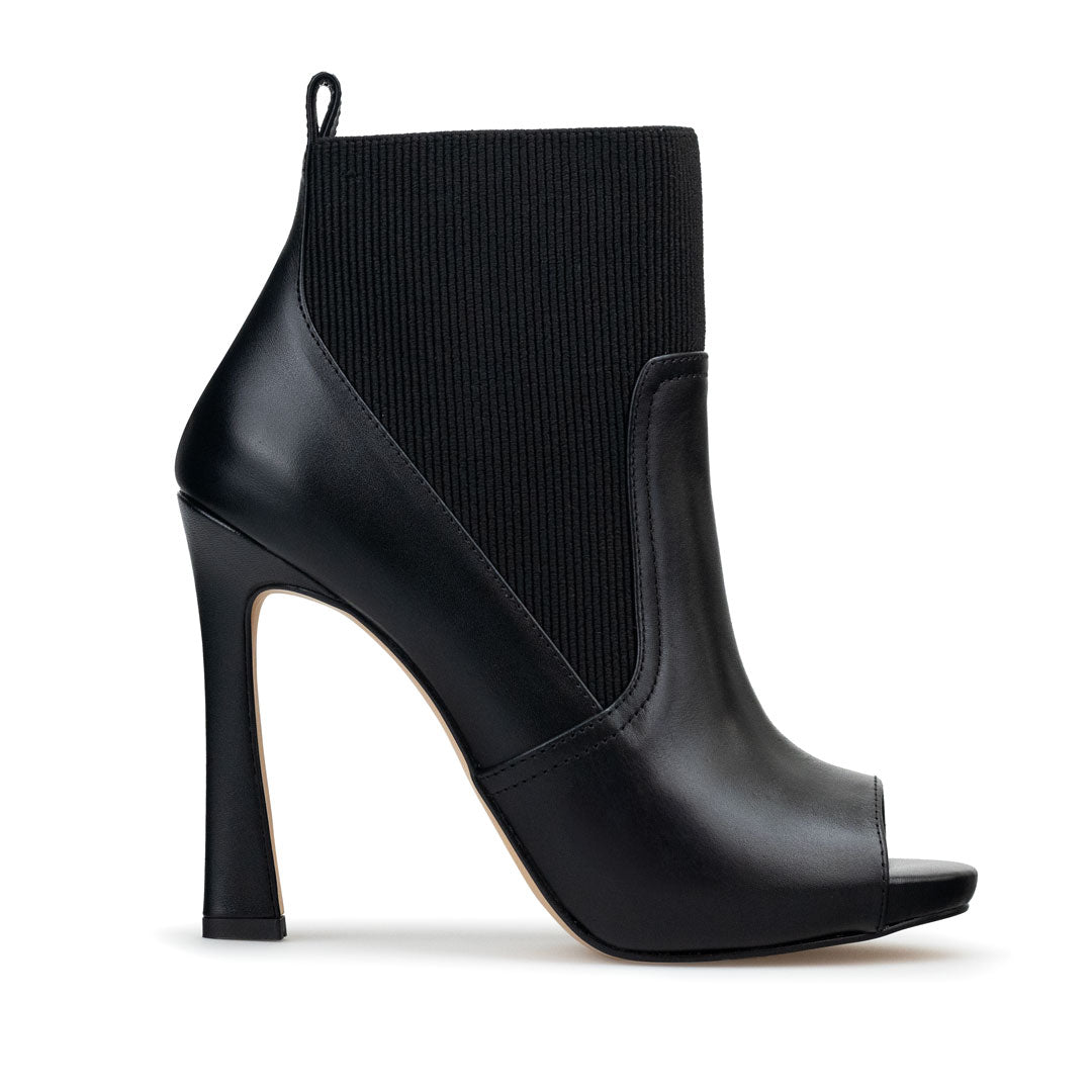 Bela - Botines de Piel Negros | Davenia