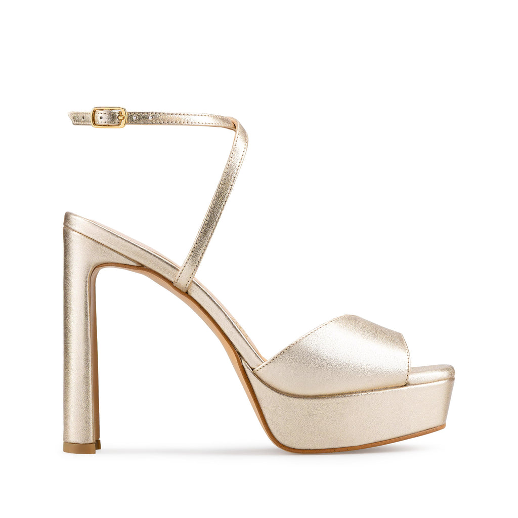 AGATHA | TACONES DE PIEL PLATINO