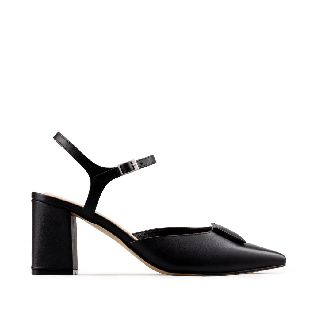 OLGA | ZAPATILLAS NEGRAS DE PIEL