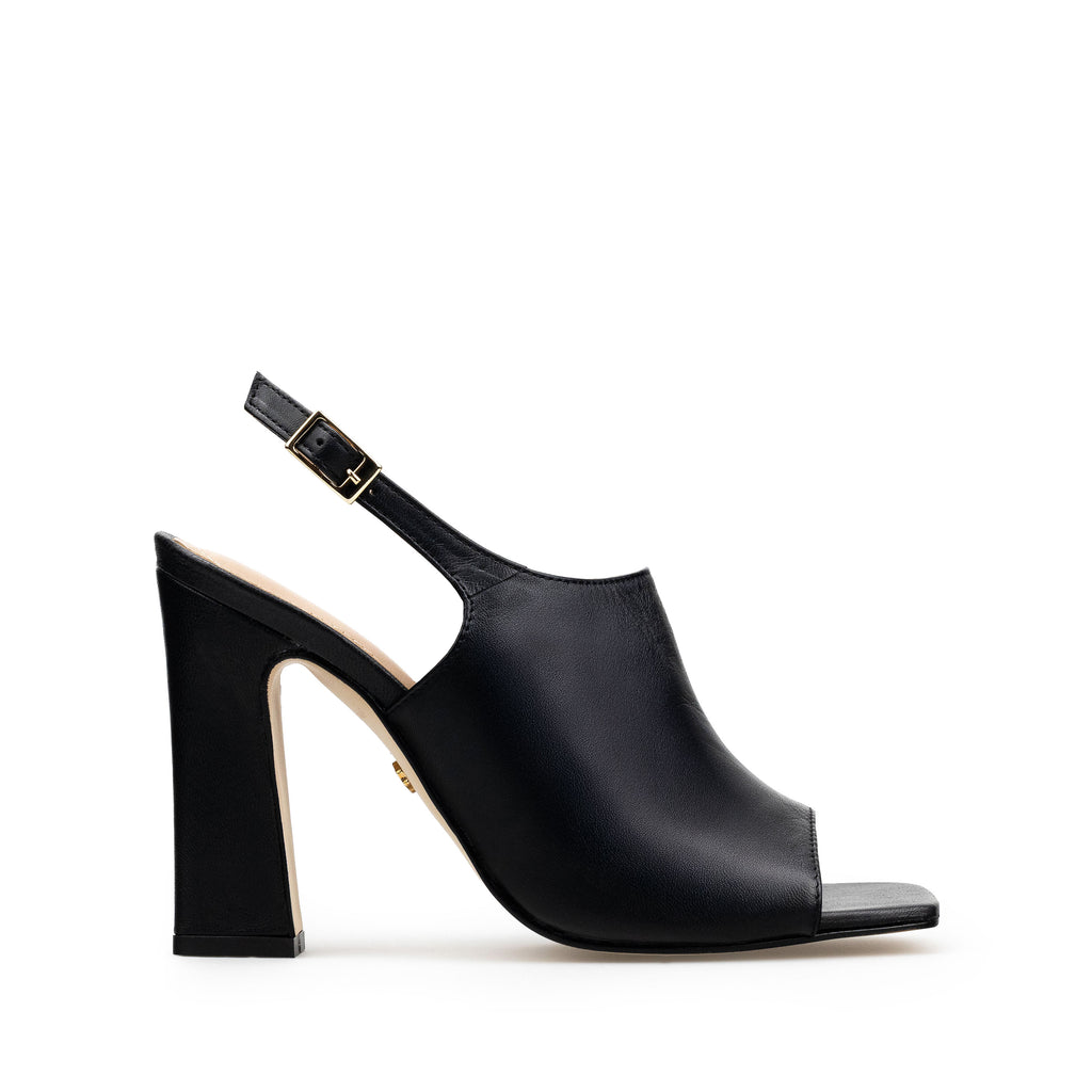 GEMA | SANDALIA NEGRA DE PIEL